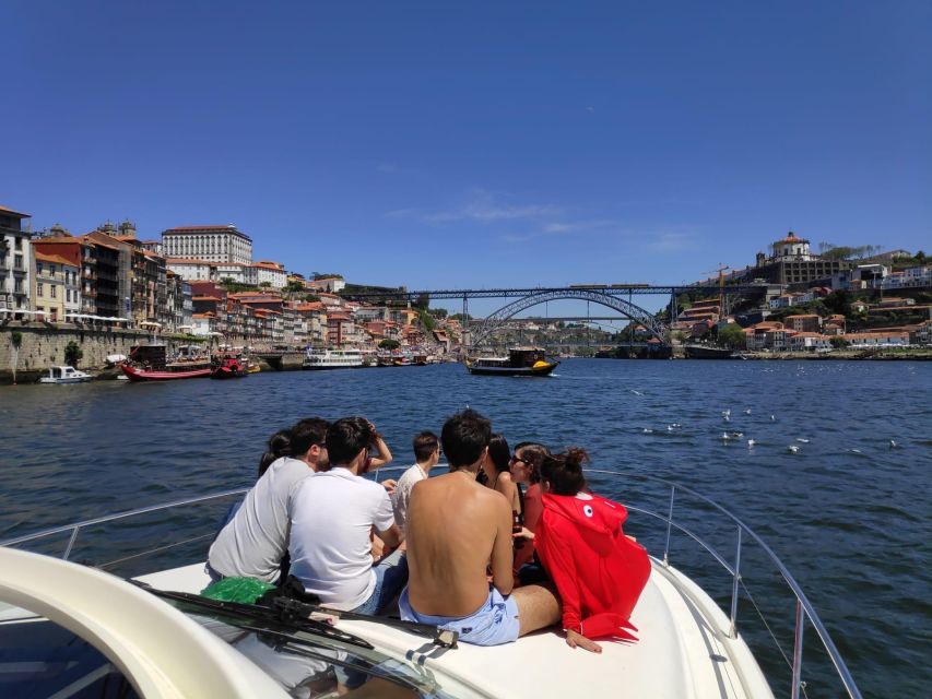 Porto: Passeio em iate privado no Douro com welcome drink - São João and Maria Pia Bridges