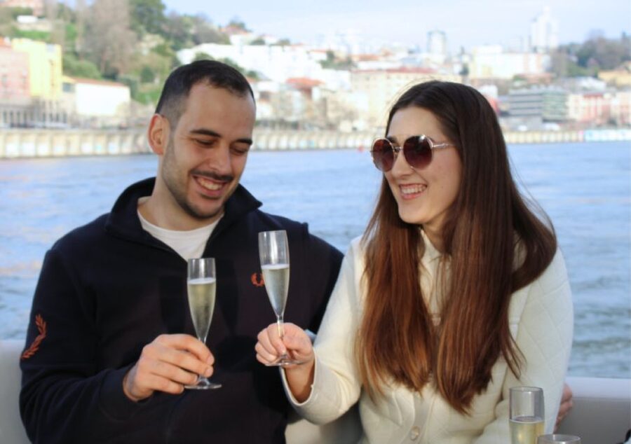Porto: Private Yacht Cruise with Local Wines & Snacks - Should you book this Porto yacht cruise?