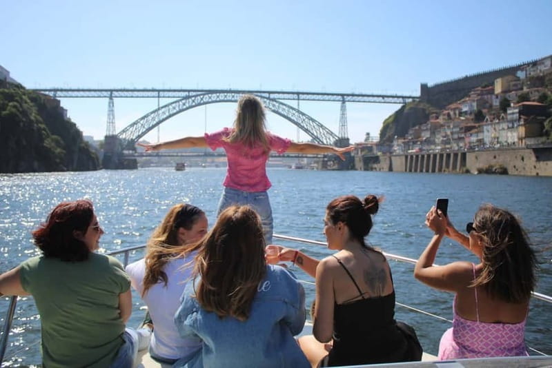 Porto: Private Yacht Tour with Wine, Snacks & 6 Bridges - Ribeira and Gaia from the water