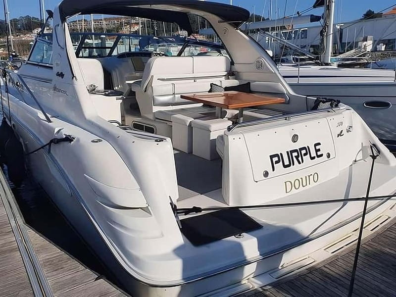 Porto: Sunset or Daytime Yacht Cruise with Welcome drink - Why a small yacht changes the Douro experience