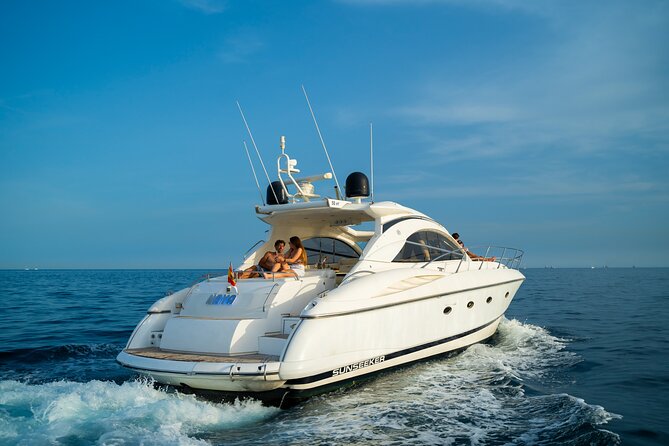 Premium Experience on a Sunkeeker Yacht in Barcelona - A private yacht, not a standard harbor ride