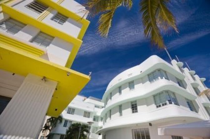 Premium Miami Yacht Tour Experience: Captain, Champagne & Party! - Key points to know before you book