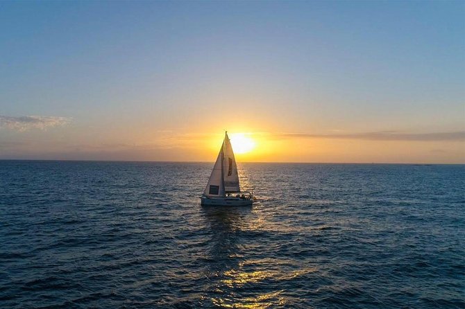Premium Yacht Private Charter - Meeting the yacht at Puerto Colón