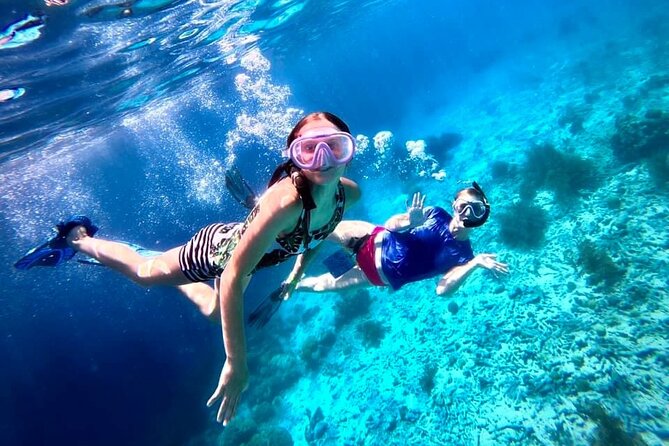 Private 1/2 Day Yacht Charter in Bonaire - Customizable! - Klein Bonaire and its rare sandy shore