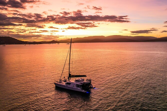 Private 2hr Yacht Hire Whitsundays - What the crew adds to the evening
