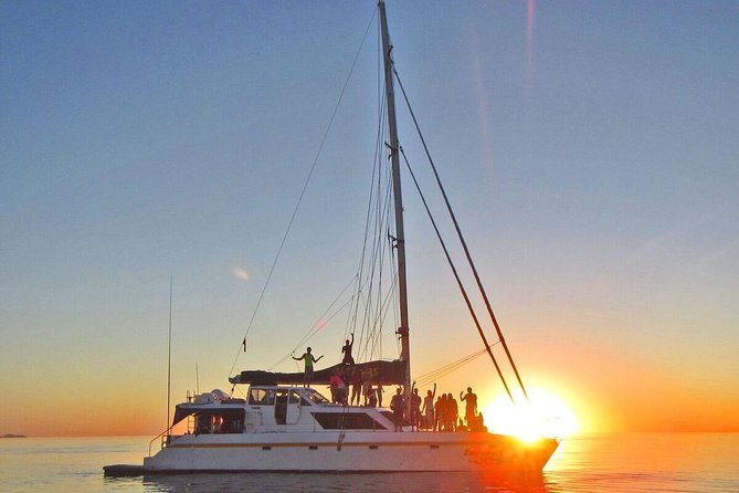 Private 2hr Yacht Hire Whitsundays - Practical booking advice for Airlie Beach