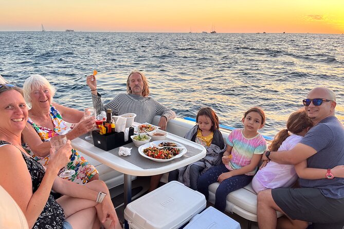 Private 3hr Yacht Cruise in Cabo San Lucas all included - The crew and the feel onboard