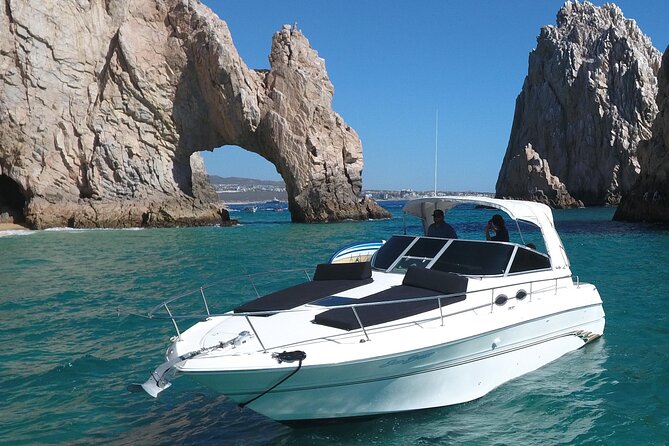 Private 3hr Yacht Cruise in Cabo San Lucas all included - El Arco delivers the essential Cabo photo