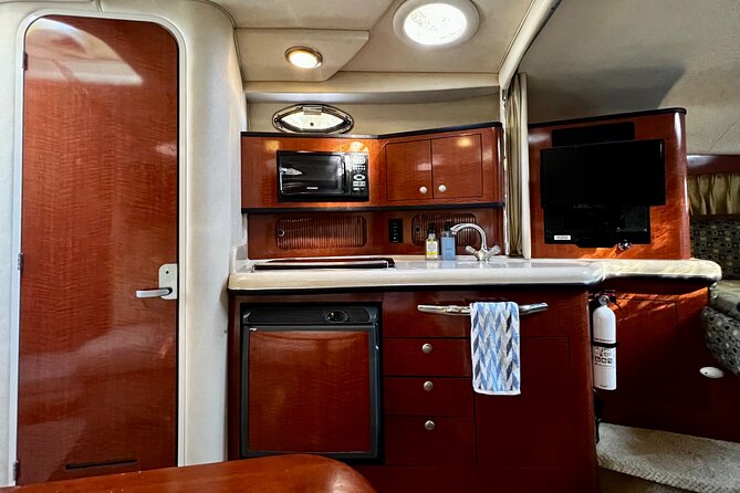 Private 4 Hours Sea Ray 34 Foot Yacht Rental in Miami - Who Will Get the Most From This Charter?