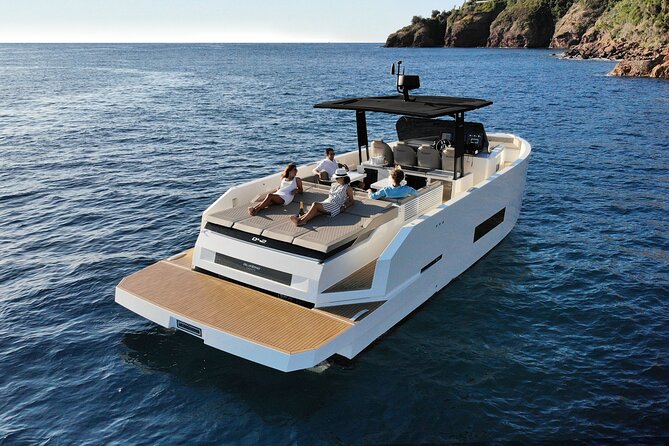 Private 5-Hour Cruise on Brand-New Luxury Yacht in Mykonos (Para Voce) - What the $1,203.32 price really buys