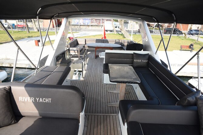 Private Bosphorus Cruise with Luxury Yacht - Galata Bridge and modern Galataport