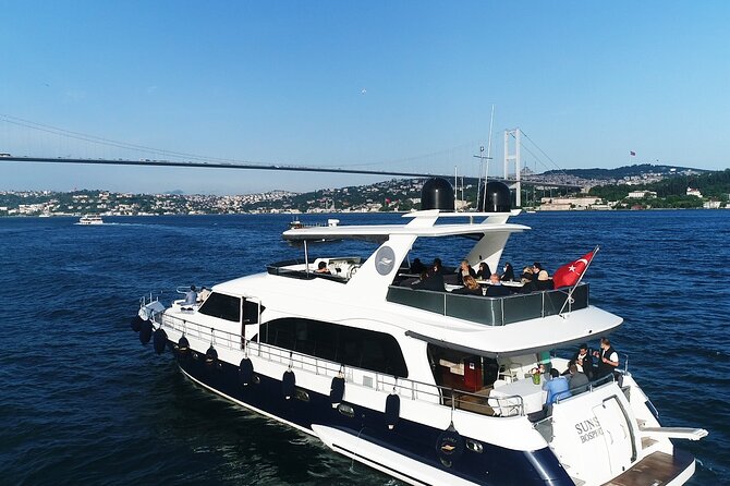Private Bosphorus Sightseeing Cruise on Luxury Yacht - Kanlıca and the Asian shore
