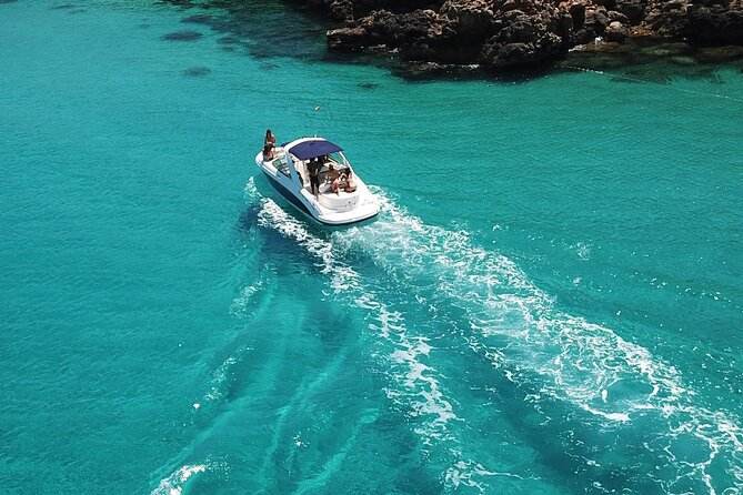 Private Charter 30ft Sports Yacht - Cala Conta and the little islands offshore