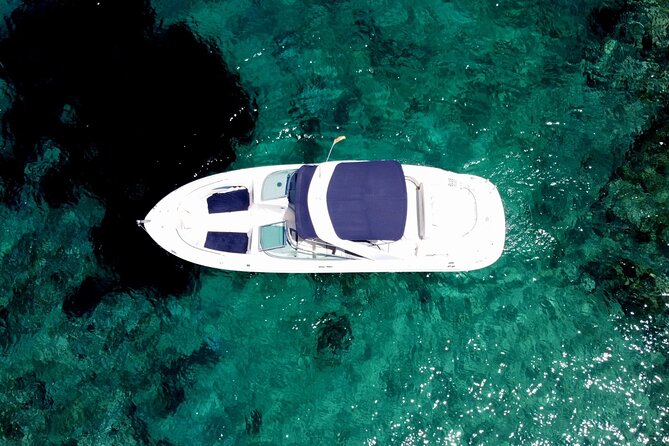 Private Charter 30ft Sports Yacht - What the private booking changes