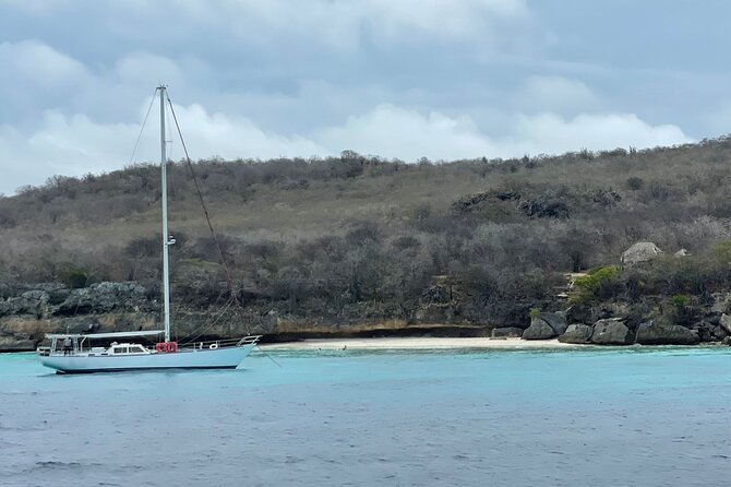 Private charter on Casador a classic 68ft sailing yacht.cruiseship possible - Key things to know before boarding