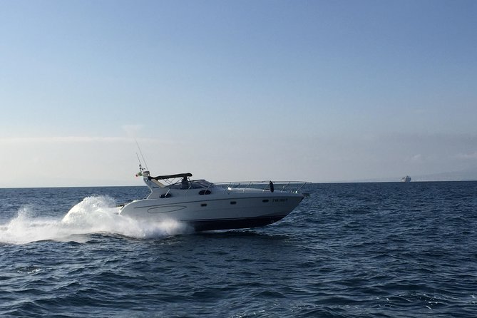 Private Cruise from Naples to Capri and Amalfi Coast - yacht 40' - Seeing Positano from the water