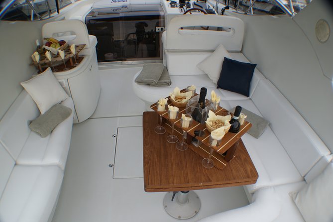 Private Cruise to Capri and Amalfi coast from Positano or Amalfi - yacht 40' - Nerano, swimming, and the lunch decision