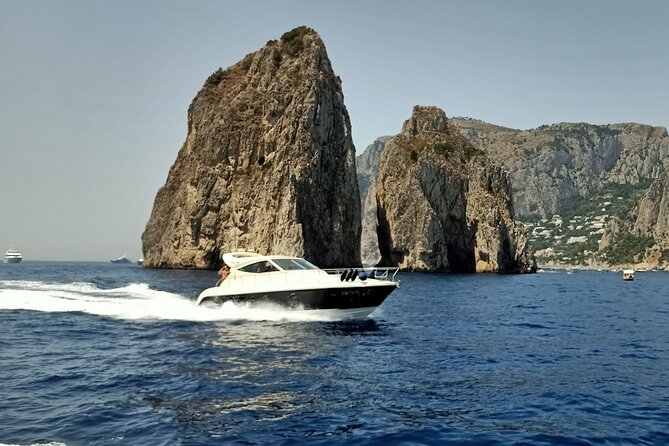 Private Cruise to Capri and Amalfi Coast from Sorrento or Capri - yacht 50' - Positano, Nerano, and the choice between lunch and more time afloat