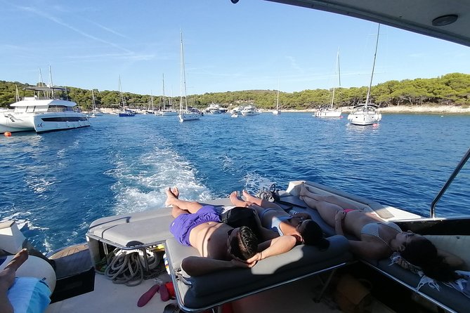 Private custom Blue & Green Cave tour with yacht from Hvar town - What the yacht setup adds