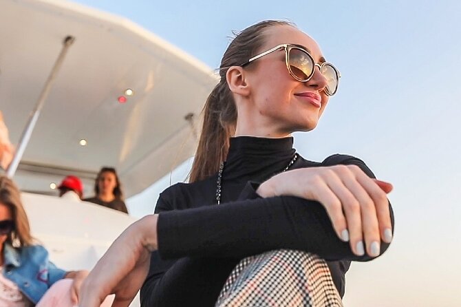 Private Dubai 2 Hours Luxury Yacht Charter with BBQ Option - What the two-hour route covers