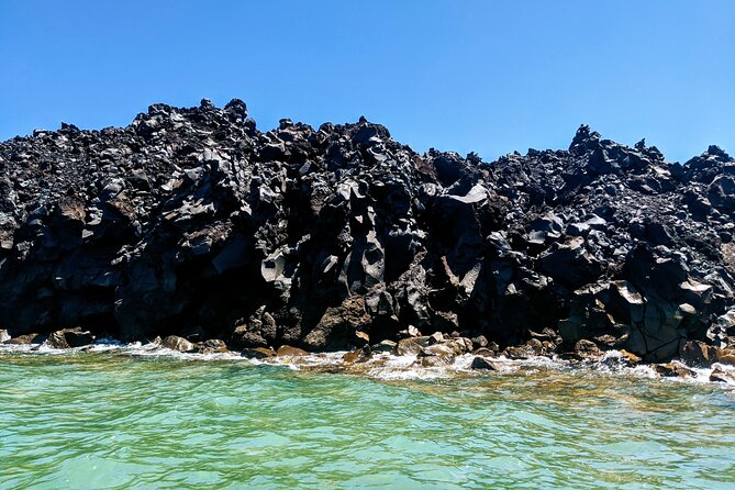 Private Full-Day Motor Yacht Cruise with Meal, Open Bar+Transfers - The Santorini Volcano and Palea Kameni hot springs