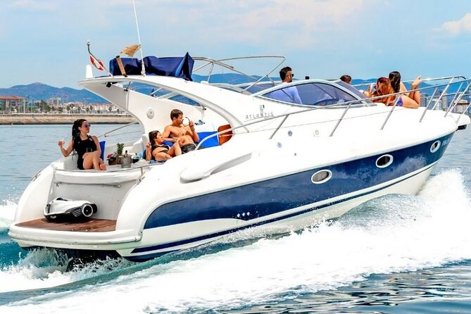 Private Gobbi Yacht Charter in Barcelona - What two hours on the Gobbi yacht feels like