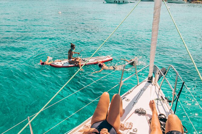Private - Half Day Sailing from Hvar on a modern sail yacht (up to 8 travellers) - Leaving Hvar from Riva 7