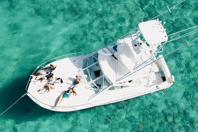 Private Luxury 36' Yacht from Fajardo to Icacos or Palomino - Why six hours feels right for this outing