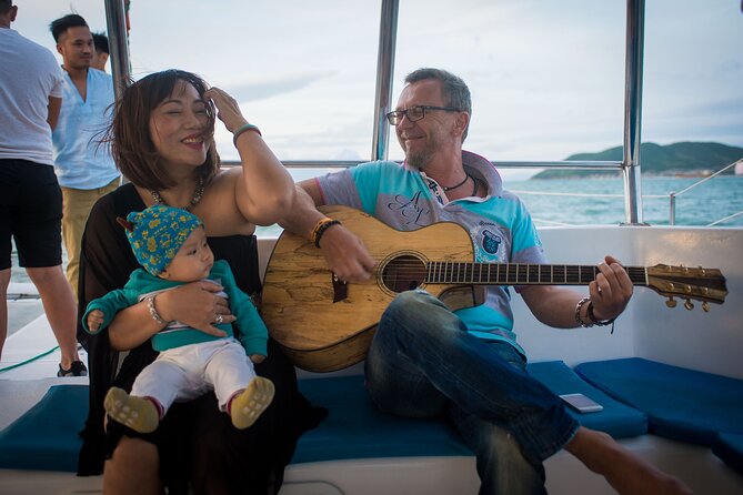 Private Luxury Sunset Cruise on Yacht in Nha Trang - Dinner beside a working floating village