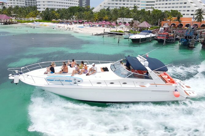 Private Luxury Yacht 55FT Rental in Cancun - One and Two Hours: A Bay Cruise, Not an Isla Mujeres Trip