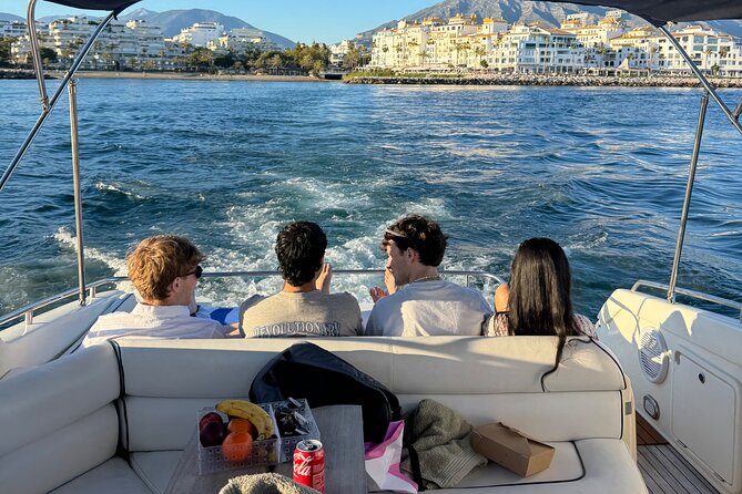Private Luxury Yacht Charter from PUERTO BANÚS, Marbella - Why the private price can make sense