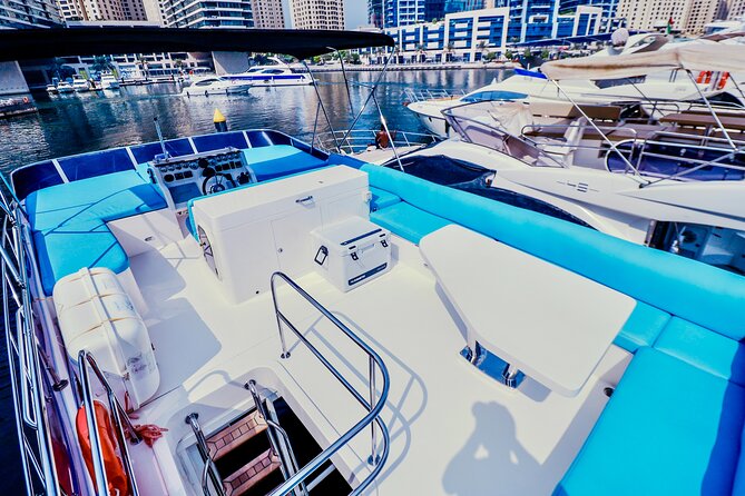Private Luxury Yacht cruise around Atlantis and Dubai Marina - Is $619.86 good value?