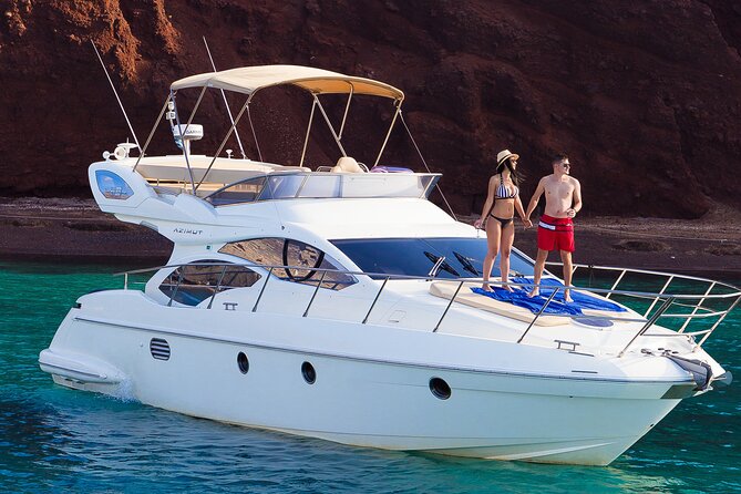 Private Motor Yacht Cruise with BBQ, Open Bar & Transfers - Indian Rocks and the Venetian lighthouse