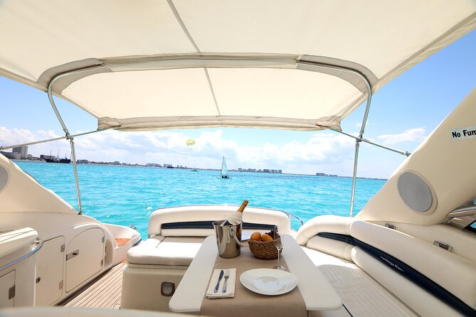 Private Premium Yacht 46FT Rental in Cancún - Food, drinks, and what to pack
