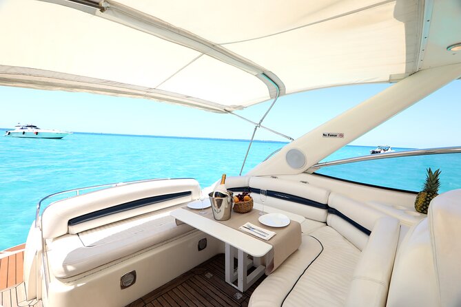 Private Premium Yacht 46FT Rental in Cancún - Who will get the most from this Cancún charter