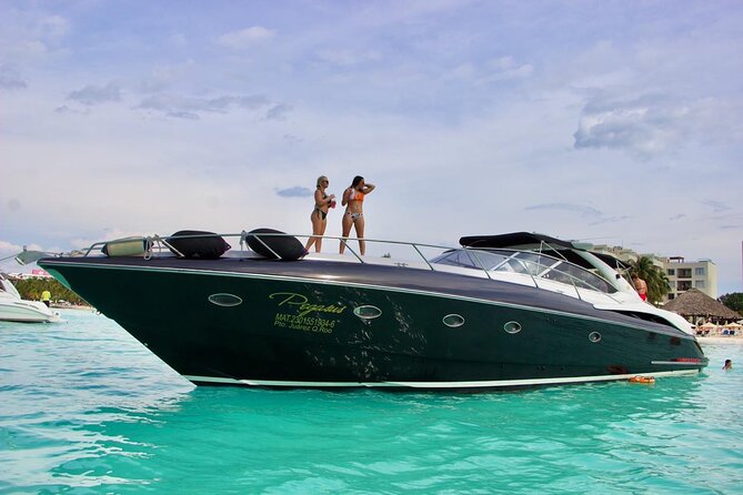Private SUNSEEKER 60 Yacht Experience for up to 20 Guests - Crew service and the meaning of private