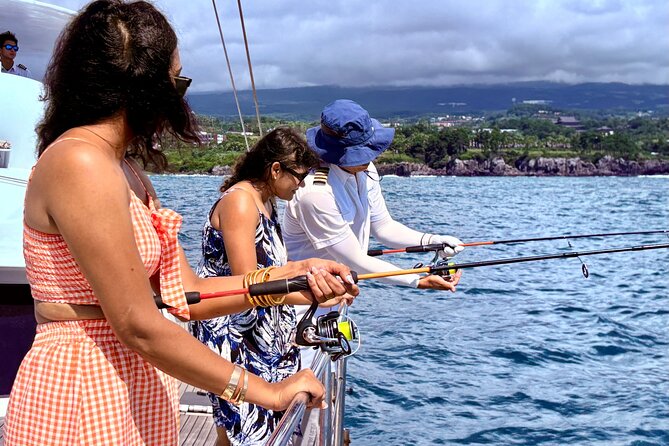 Private Tour in South Jeju including Yacht Cruise - Tea fields and a gentle finish at O’Sulloc