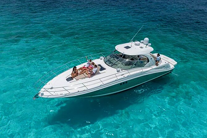 Private Tour of Cancun to Isla Mujeres by 45-foot Yacht. - The crew makes or breaks the day