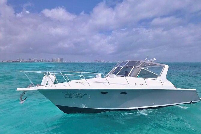 Private Yacht Cancun 42ft up to 8 people - Choosing two, four, or six hours