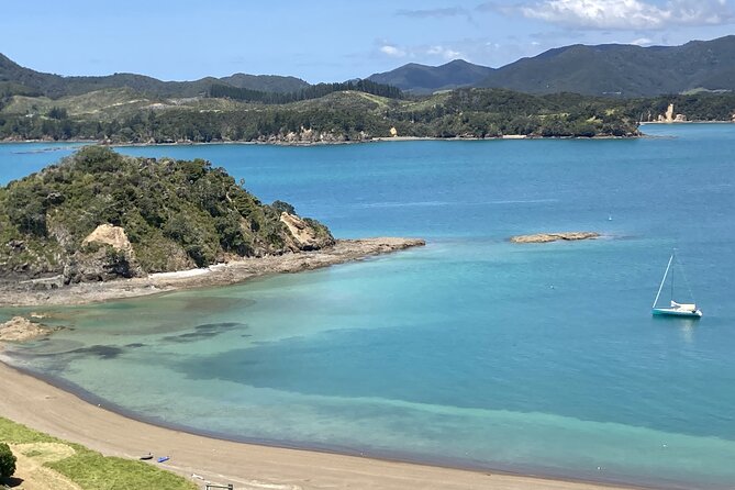 Private Yacht Charter and Island Excursions in the Bay of Islands - Paddleboards, snorkeling, and brisk water