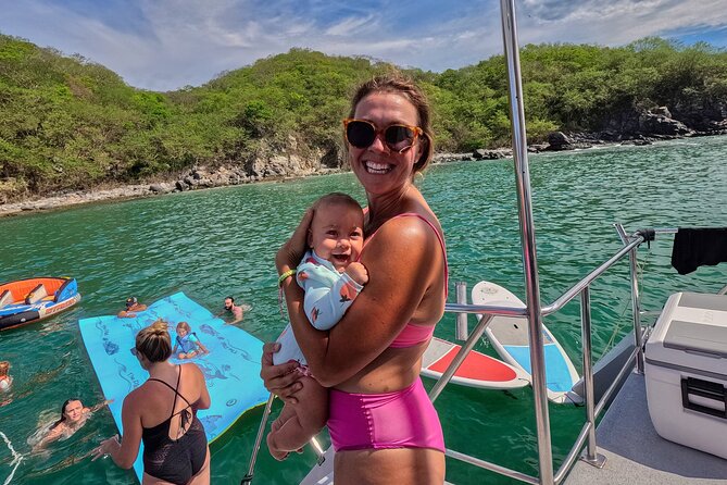 Private Yacht Charter ChicaFUN 3 Waterslides All Inclusive - What $1,940 means for your group