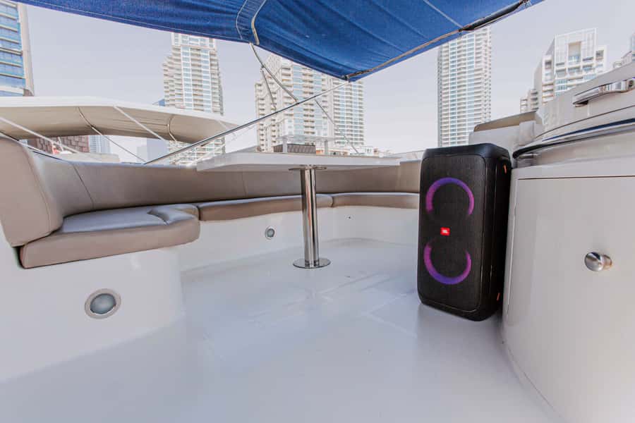 Private Yacht Dubai: 56ft - How good is the service?