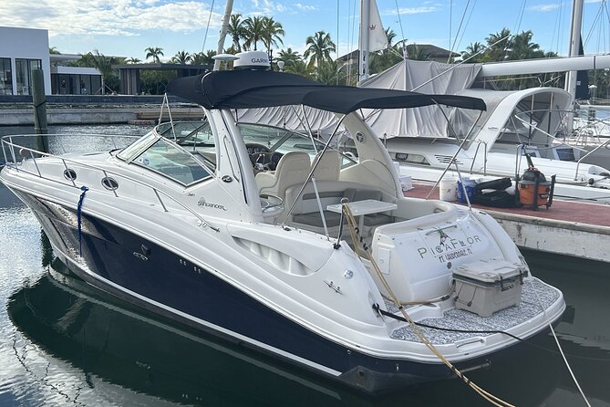 Private Yacht in Punta Cana, Unlimited Drinks and HipHop Music - Meeting at Soles Beach Club in Bavaro
