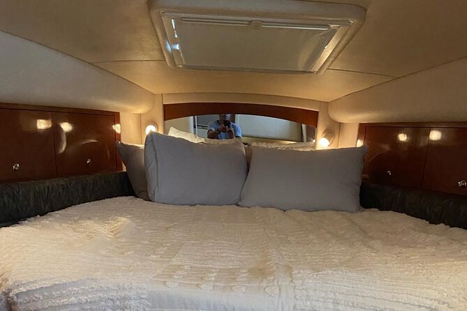 Private Yacht in Punta Cana, Unlimited Drinks and HipHop Music - Unlimited drinks, snacks, and the music choice