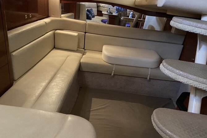 Private Yacht in Punta Cana, Unlimited Drinks and HipHop Music - Who should book this yacht?