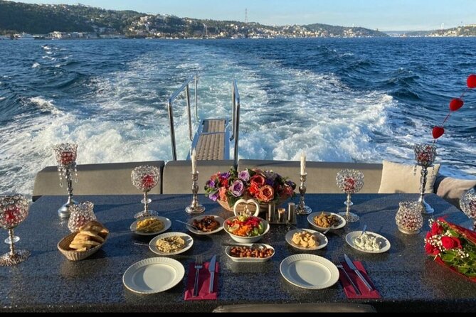 Private Yacht Istanbul Sightseeing or Special Occasion - Dolmabahçe Palace and the European shore