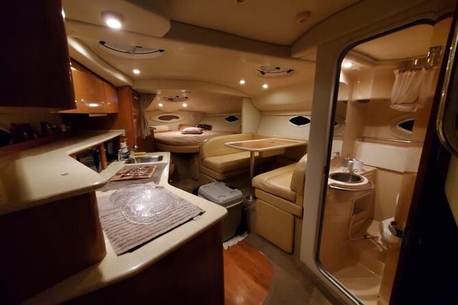 Private yacht rental for 2 hours - Why a private yacht makes sense in Cabo