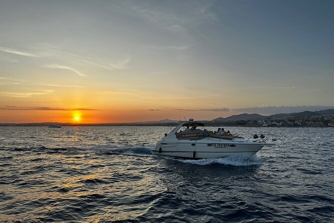Private yacht rental for 2 hours - What the crew adds to the experience