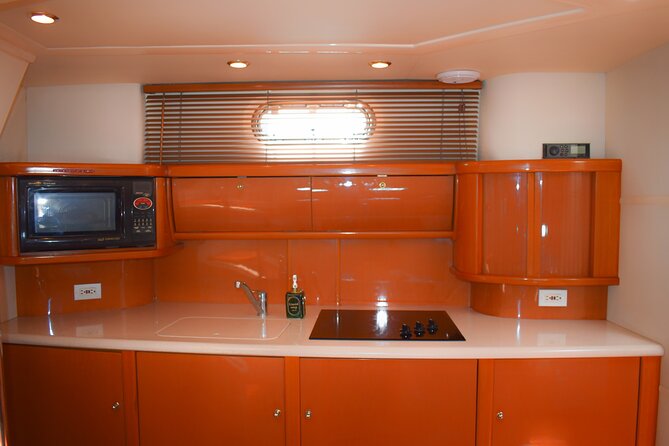 Private Yacht Rental in Cancun - A private day at sea instead of a crowded excursion