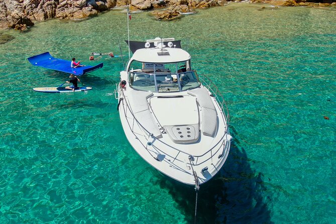 Private Yacht Sea Ray all-inclusive charter in Cabo - Médano Beach, snacks, and time in the water